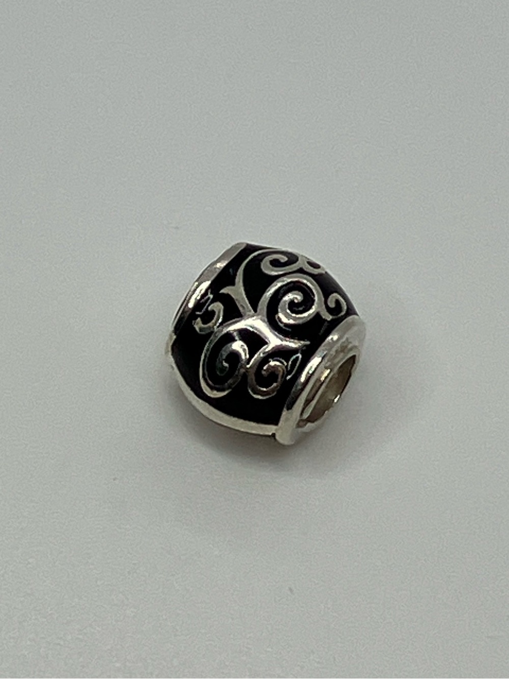 Halia 925 Sterling Silver & Black Enamel Filigree Scrollwork Charm